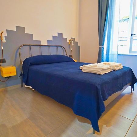 Neapolitan Flat B&B מראה חיצוני תמונה